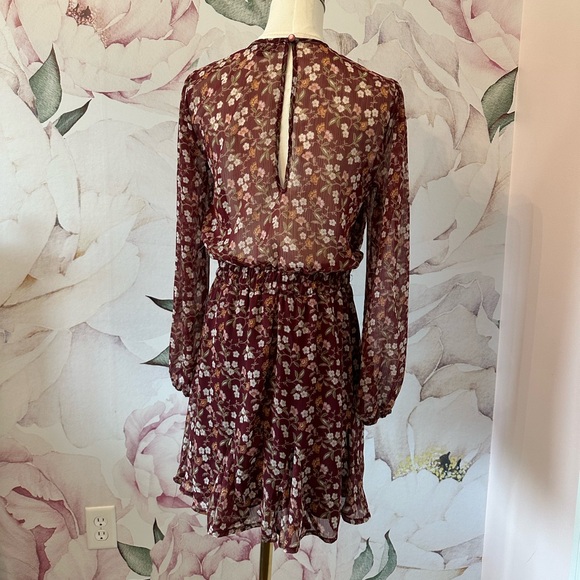 Floral Fall dress— size Medium - Picture 5 of 9